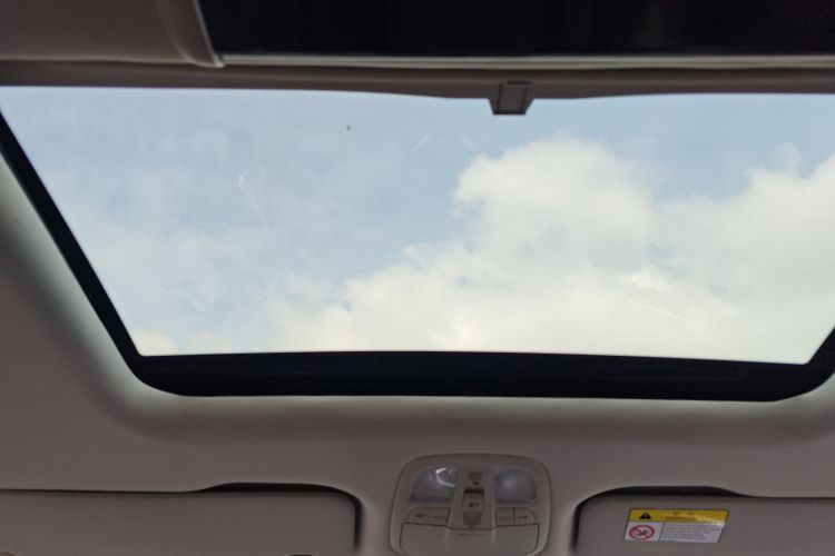 上汽大通MAXUS 大通G20 2021款 改款 PLUS 2.0T 汽油自动豪华版局部细节22