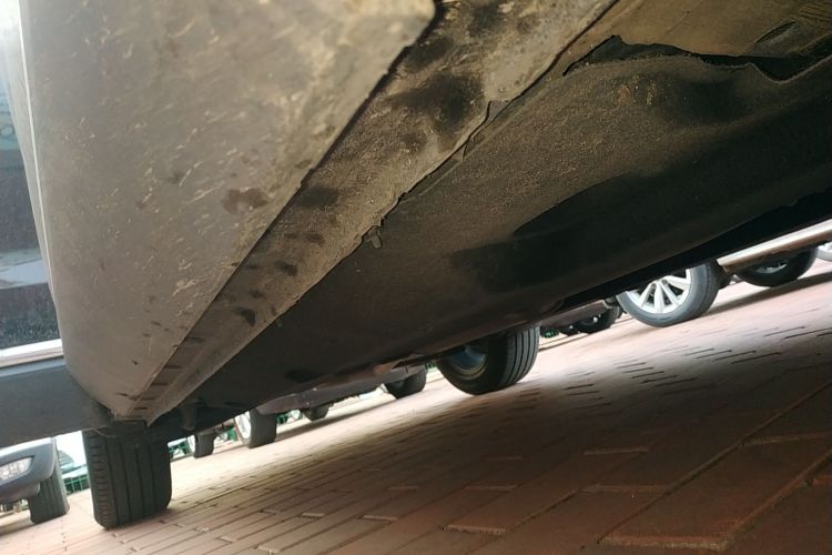 红旗HS5 2022款 改款 2.0T 智联旗享版局部细节9001