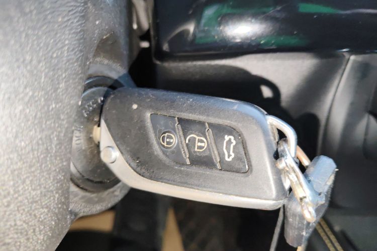 北京汽车 北京X3 2019款 1.5T CVT荣耀版中控内饰11