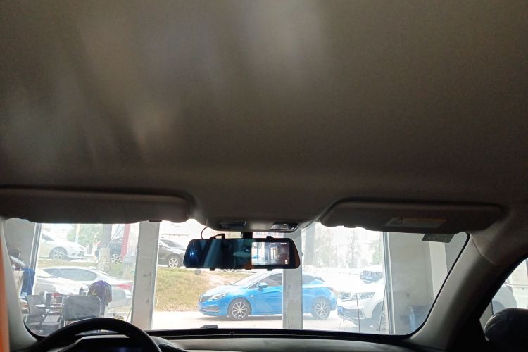 东风风神 奕炫 2023款 马赫版 1.5L 自动追风版中控内饰22