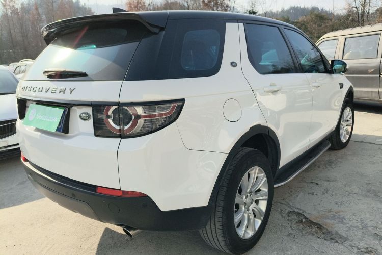 路虎 发现神行 2018款 240PS SE版车身外观7