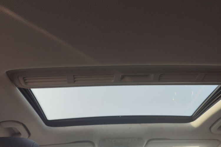 奔驰C级 2017款 C 180 L 运动版中控内饰22