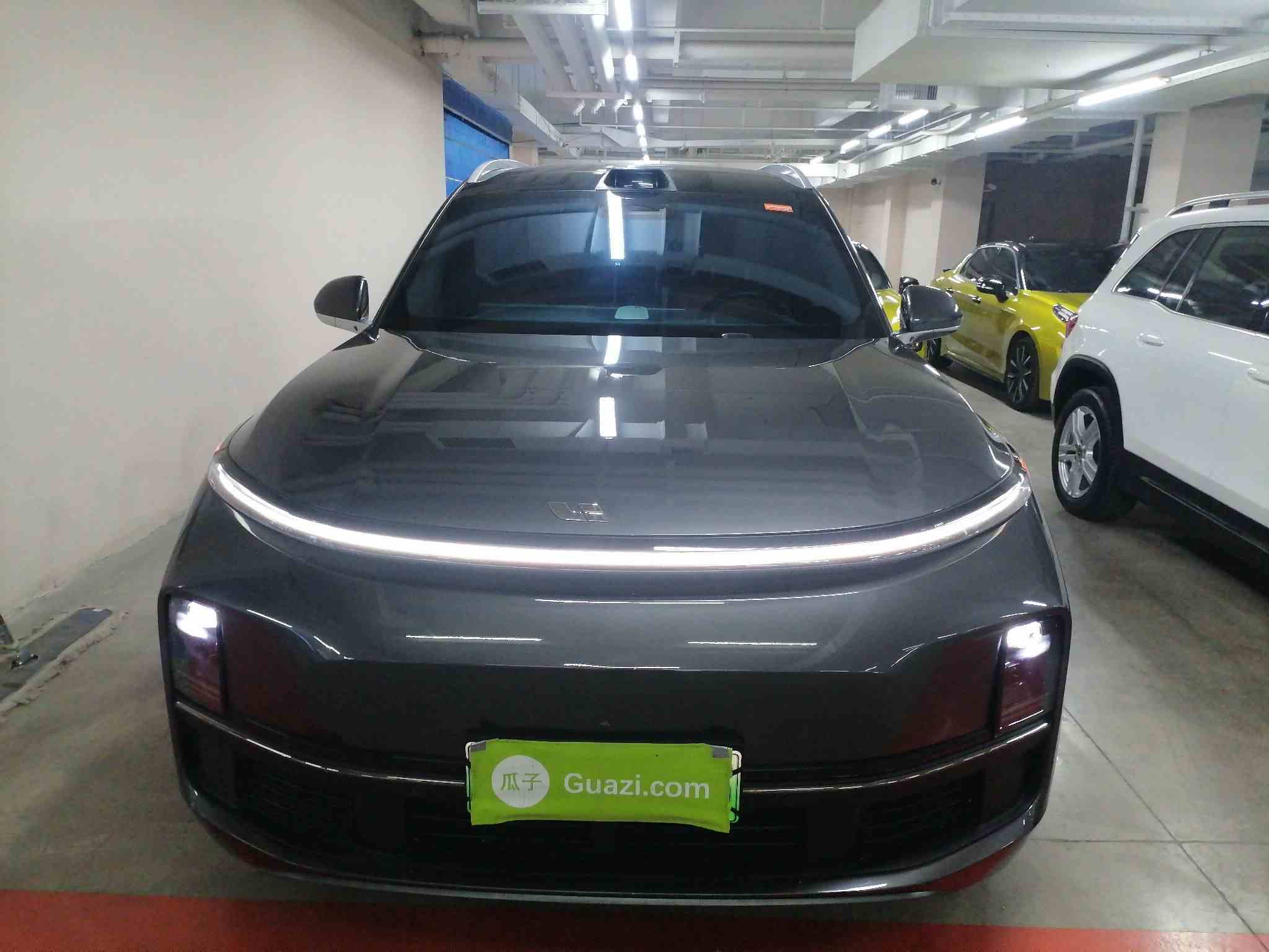 理想汽车 理想L8 2023款 Pro(1)