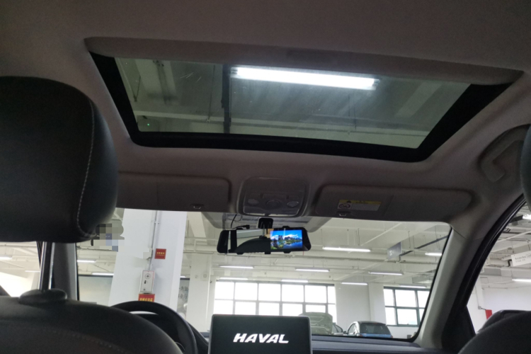 哈弗M6 2021款 PLUS 1.5T DCT智享型中控内饰22