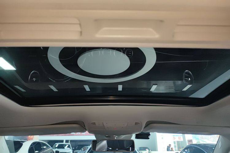 奔驰E级 2016款 E 200 L 运动型局部细节22