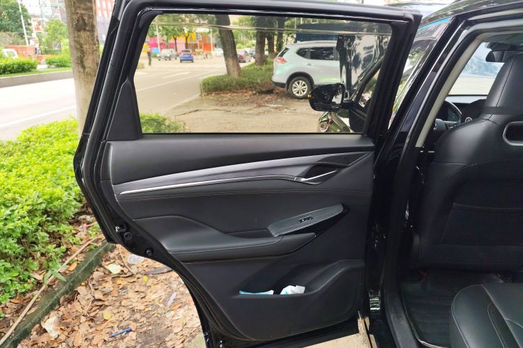 长安CS75 PLUS 2022款 1.5T 自动尊贵型中控内饰49