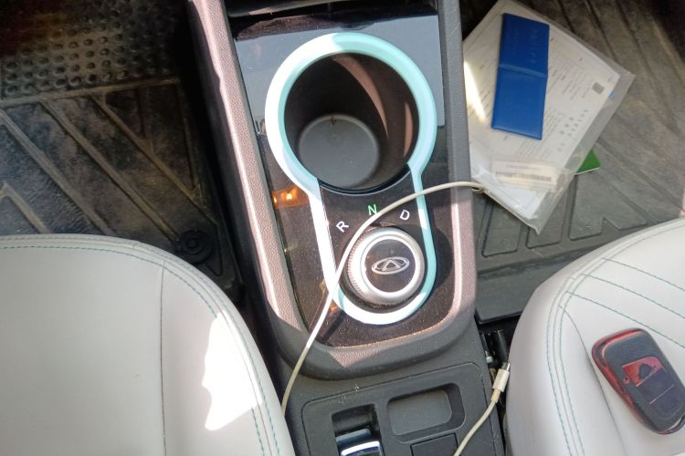 奇瑞新能源 小蚂蚁 2021款 20万蚁粉款 才气版 三元锂 301km局部细节18