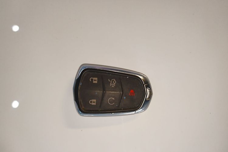 凯迪拉克XTS 2018款 28T 精英型中控内饰11