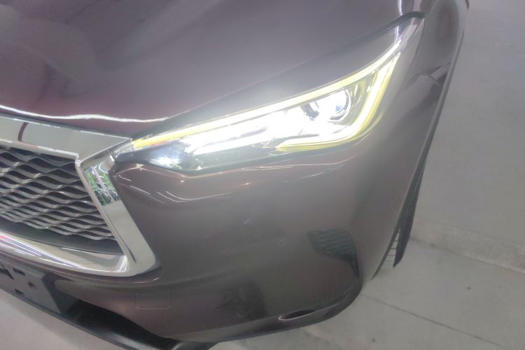 英菲尼迪QX50 2020款 改款 2.0T 四驱菁英版局部细节36