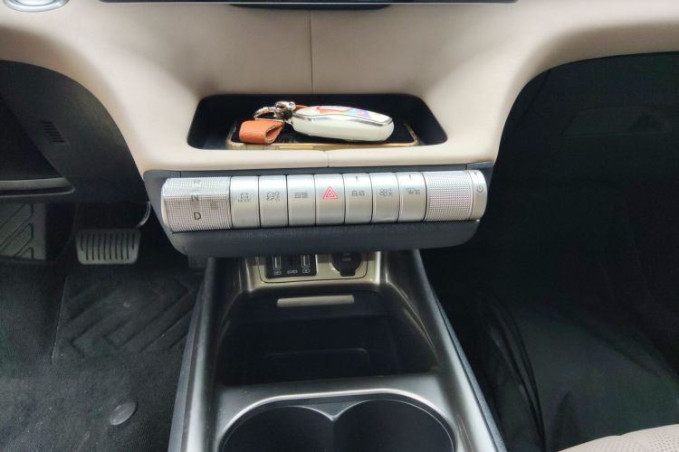 比亚迪 海豚 2023款 420km 时尚版局部细节18