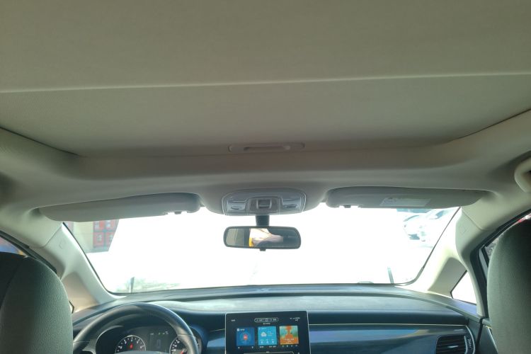 比亚迪 宋MAX 2019款 1.5T 自动智联睿逸天窗型 6座 国VI中控内饰22