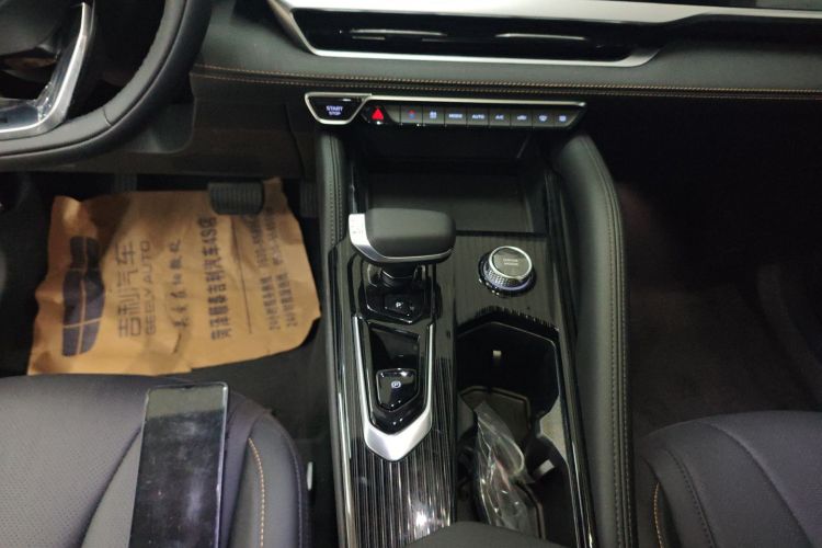 吉利汽车 星越L 2024款 2.0TD DCT EVO两驱长风版局部细节18