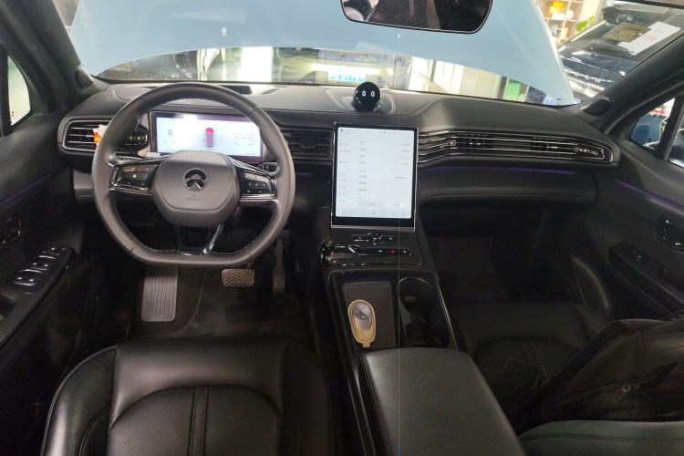 蔚来ES6 2020款 600KM 运动版中控内饰7002