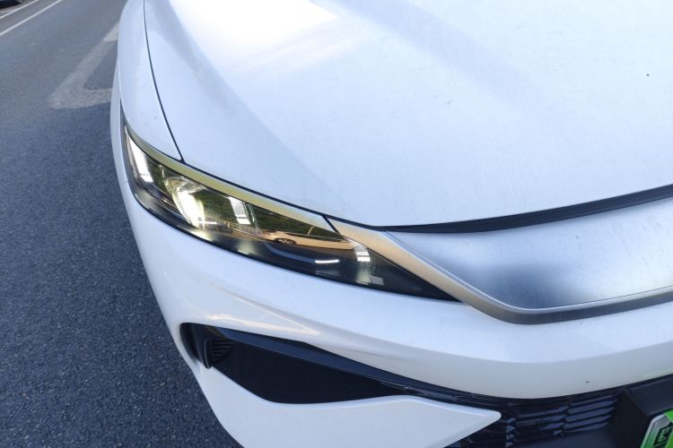 比亚迪 宋Pro新能源 2025款 第二代 DM-i 75KM领先型车身外观8