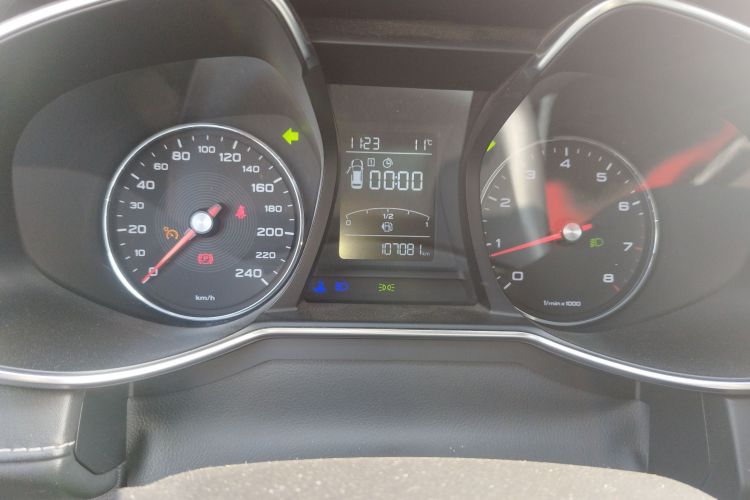 名爵 MG6 2017款 20T 手动豪华智联版 国V中控内饰14