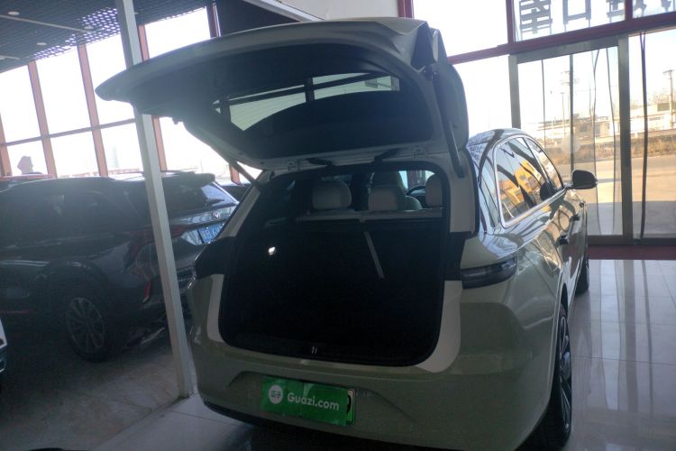 理想汽车 理想L6 2024款 Max机舱底盘23