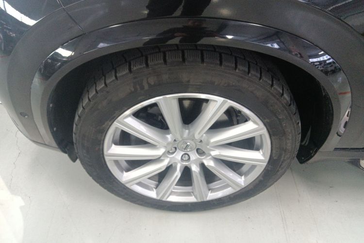 沃尔沃XC90 2018款 T6 智雅版 7座车身外观35