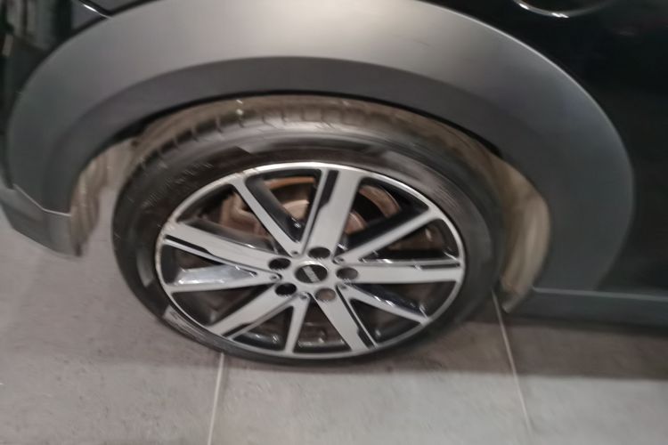 MINI 2023款 改款 1.5T COOPER 艺术家车身外观6002