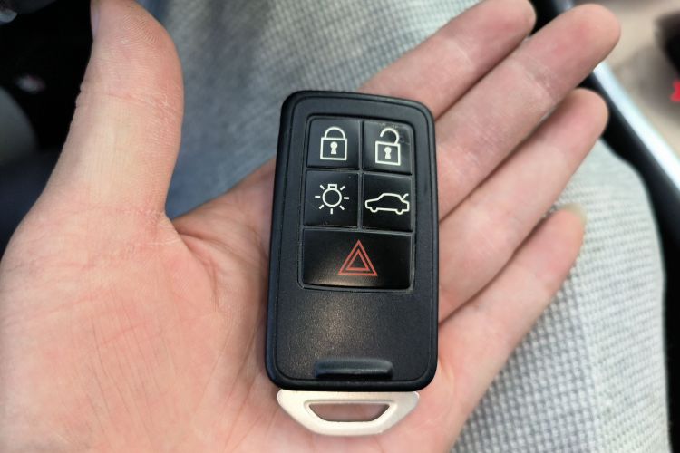 沃尔沃XC60 2017款 T5 智进版中控内饰11