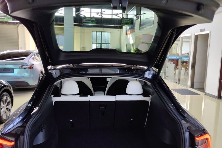 特斯拉 Model Y 2024款 后轮驱动版局部细节23