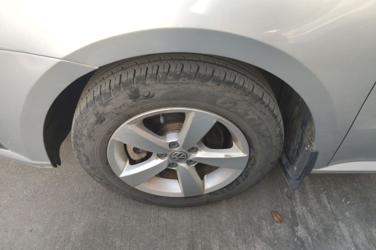 大众 朗逸 2015款 1.6L 自动风尚版车身外观6007