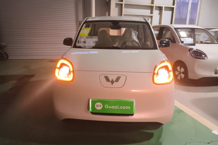 五菱汽车 宏光MINIEV 2025款 四门版 进阶款车身外观2