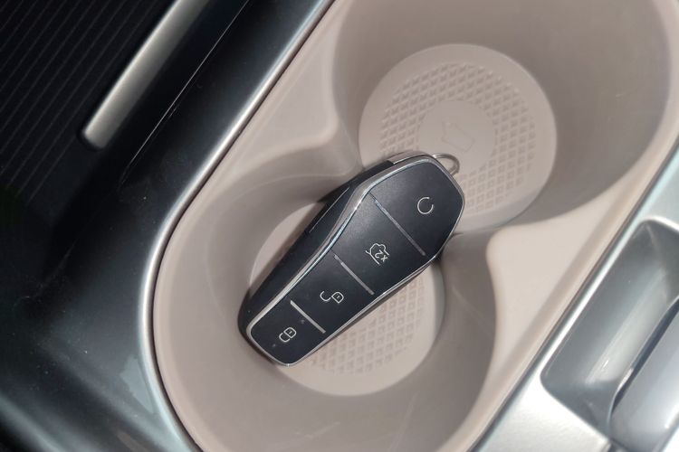 比亚迪 海豚 2023款 420km 时尚版中控内饰11