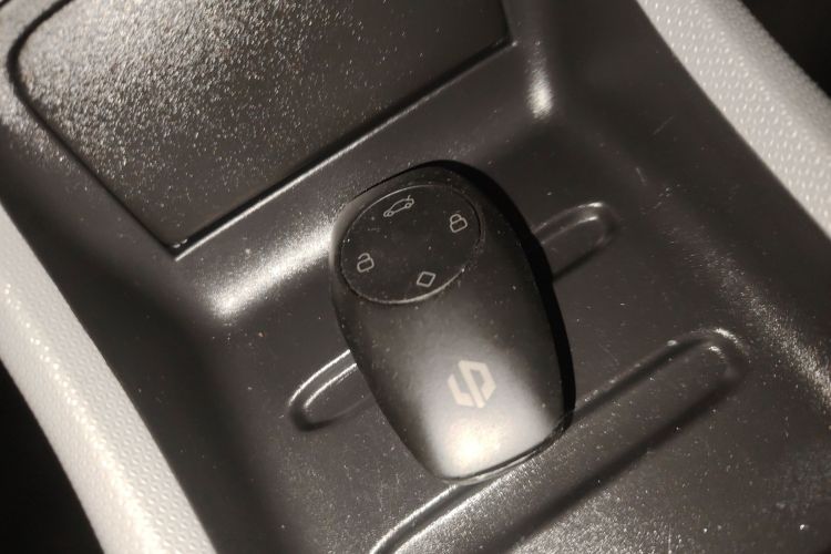 零跑汽车 零跑T03 2022款 皓玉版中控内饰11