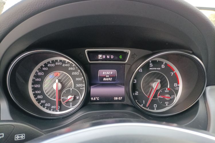 奔驰GLA AMG 2015款 AMG GLA 45 4MATIC中控内饰14