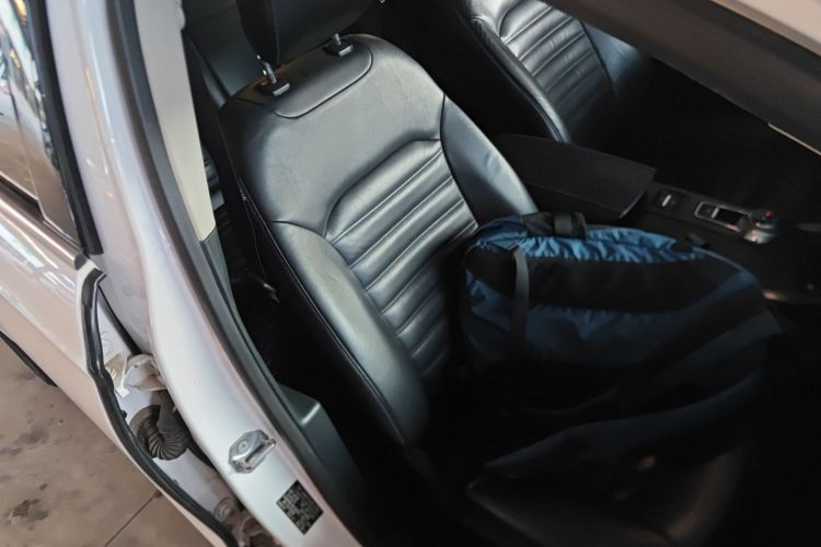 福特 蒙迪欧 2017款 EcoBoost 180 豪华型局部细节41