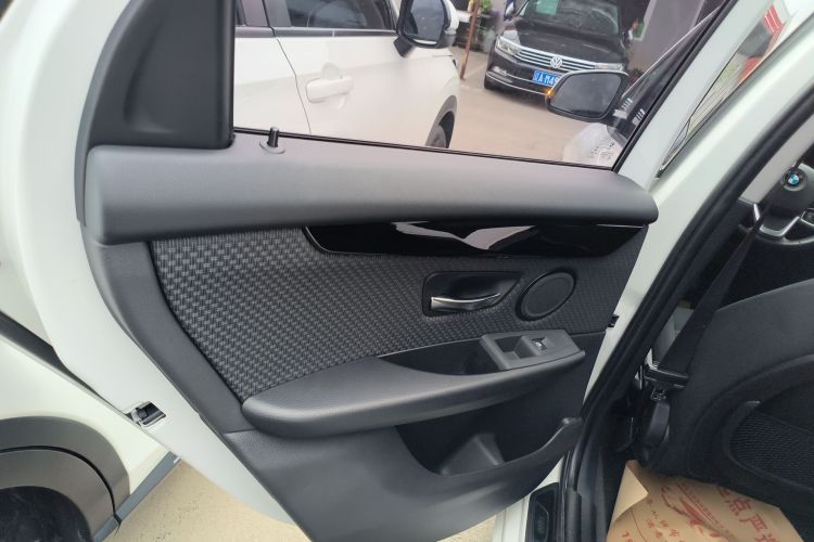 宝马2系旅行车 2019款 218i 时尚型中控内饰49