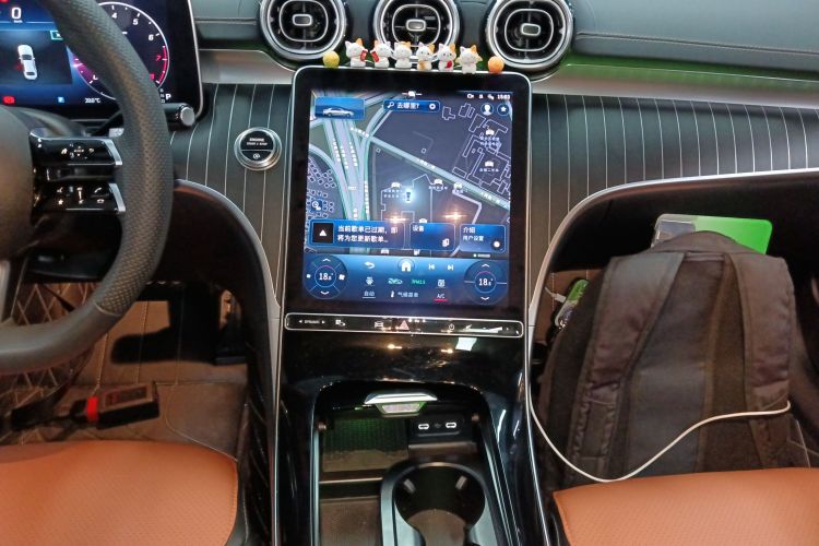 奔驰C级 2024款 C 260 L 运动版中控内饰16