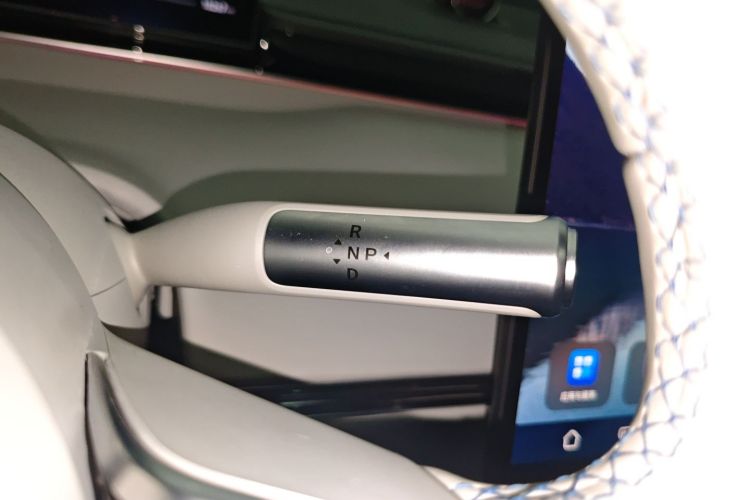 鸿蒙智行 智界S7 2025款 703km Ultra运动版局部细节18