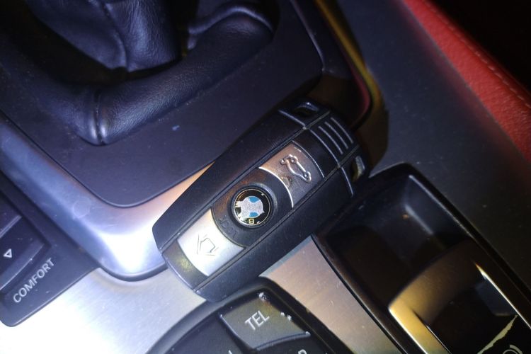 宝马Z4 2012款 sDrive20i领先型中控内饰11