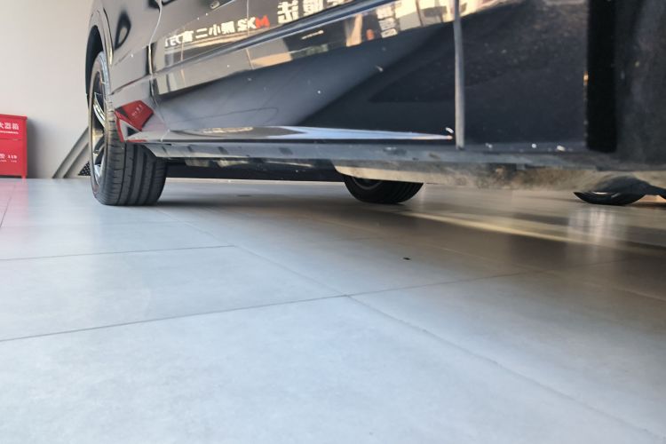 奥迪Q8 2019款 45 TFSI 豪华致雅型局部细节9001