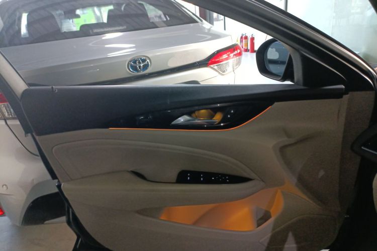 别克 君威 2020款 552T 精英型中控内饰7007