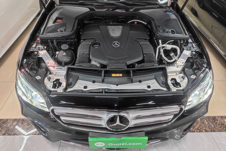 奔驰E级 2017款 E 320 L 运动型 4MATIC局部细节24