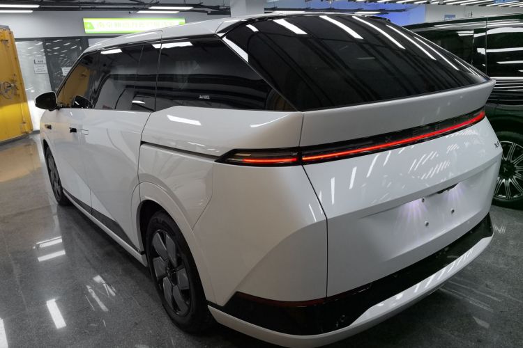 小鹏X9 2024款 702超长续航Max车身外观6003