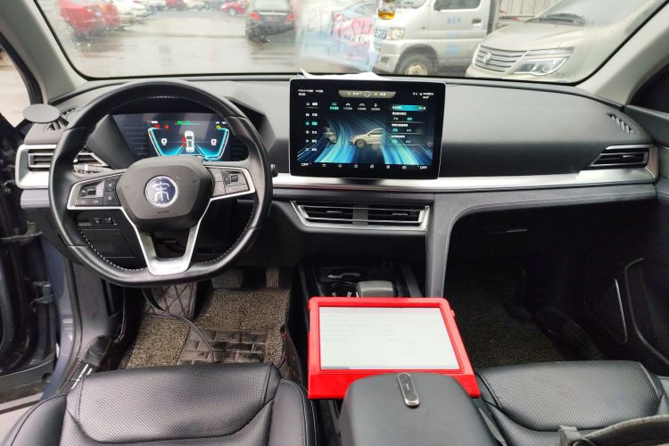 比亚迪 宋Pro新能源 2019款 DM 1.5T 四驱性能版旗舰型中控内饰12