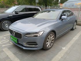 沃尔沃S90 2020款 T5 智逸豪华版