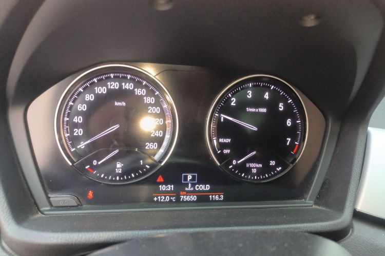 宝马X1 2019款 sDrive20Li 领先型中控内饰14