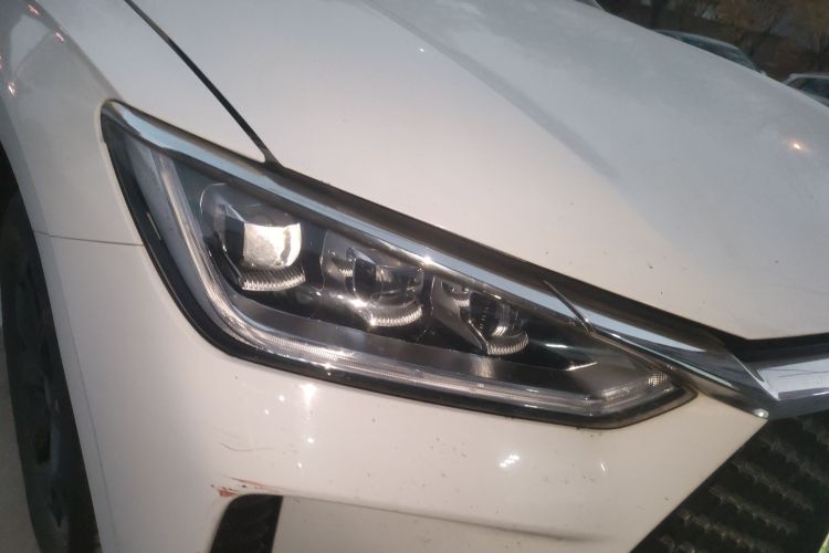 比亚迪e2 2020款 升级版 高续航版 尊贵型车身外观6006