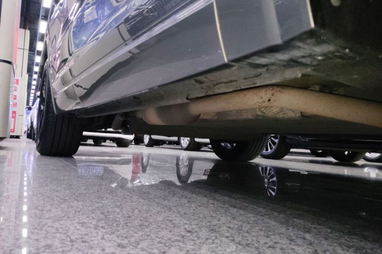 理想汽车 理想ONE 2021款 增程6座版局部细节9001