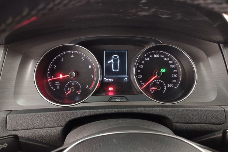 大众 高尔夫 2015款 1.4TSI 自动豪华型中控内饰14