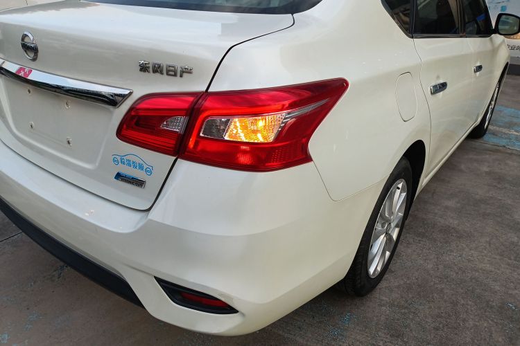 日产 轩逸 2018款 1.6XV CVT尊享版车身外观6005