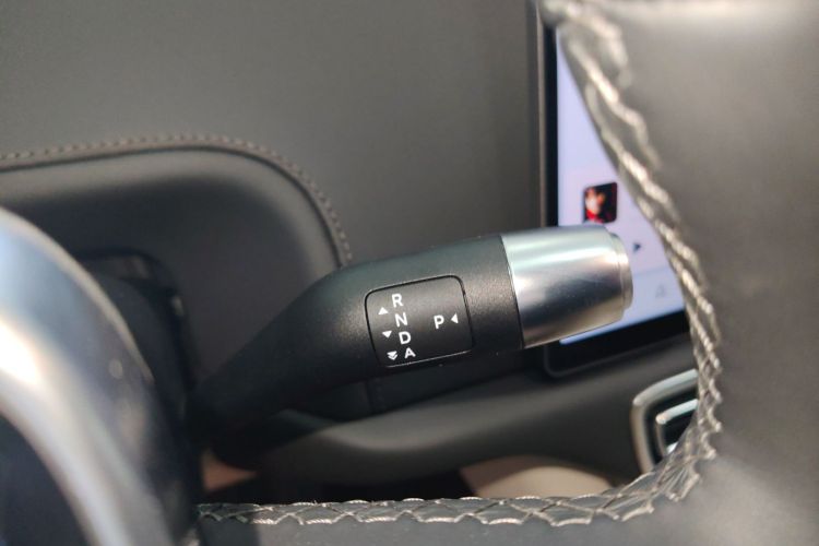 理想汽车 理想L6 2024款 Pro中控内饰18