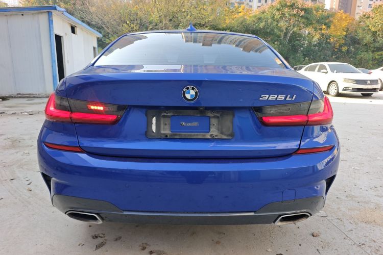 宝马3系 2020款 325Li M运动套装车身外观6