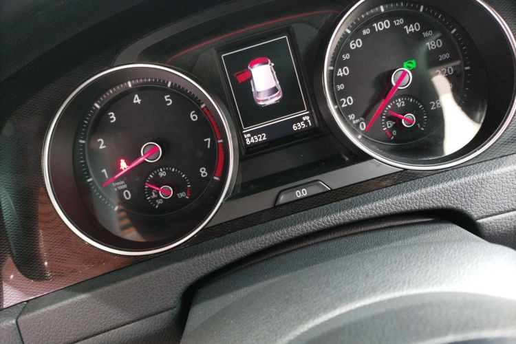 大众 高尔夫GTI 2016款 2.0TSI GTI中控内饰14