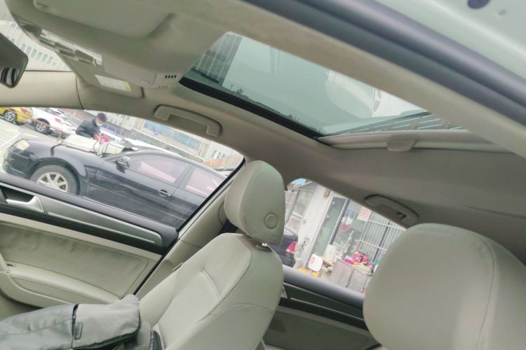 大众 高尔夫 2015款 1.4TSI 自动舒适型中控内饰22