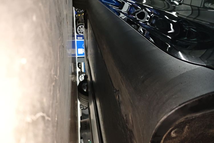 特斯拉 Model Y 2021款 长续航全轮驱动版局部细节9002